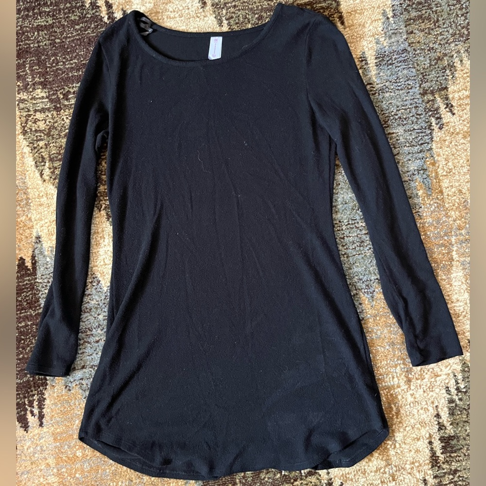 Youths Large Long Sleeve Black Dress